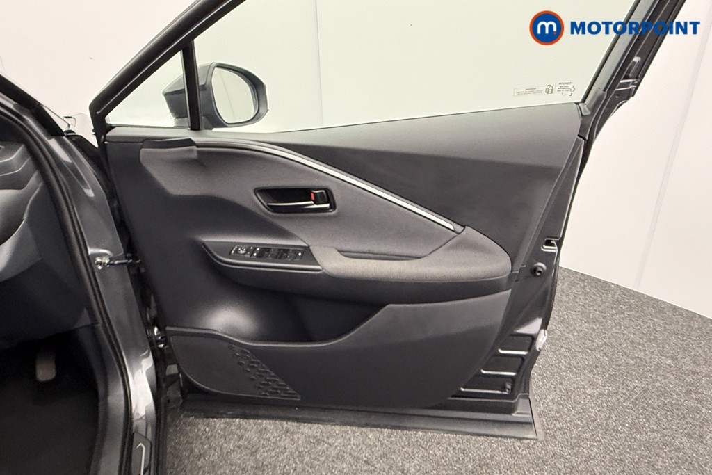 Toyota C-Hr Design Automatic Petrol Plug-In Hybrid SUV - Stock Number (1568785) - 18th supplementary image
