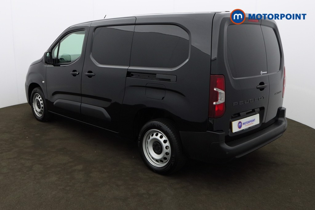 Peugeot Partner Professional Manual Diesel Panel Van - Stock Number (1571143) - Passenger side rear corner