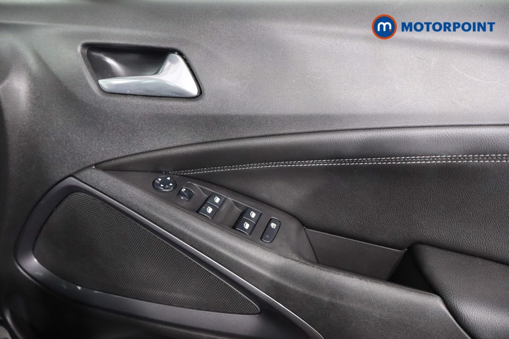 Vauxhall Crossland Elite Edition Manual Petrol SUV - Stock Number (1571472) - 21st supplementary image