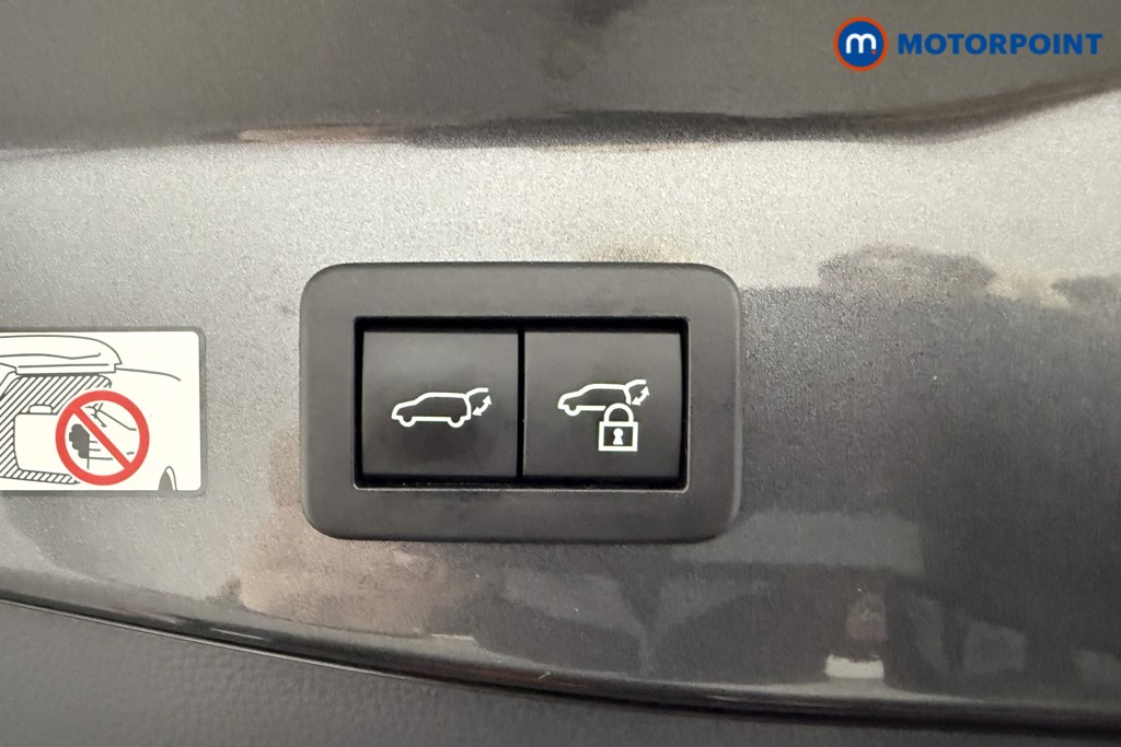 Toyota C-Hr Design Automatic Petrol Plug-In Hybrid SUV - Stock Number (1571543) - 26th supplementary image