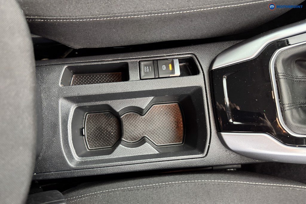 Volkswagen T-Roc Life Manual Petrol SUV - Stock Number (1571654) - 14th supplementary image