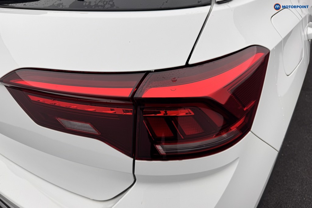 Volkswagen T-Roc Life Manual Petrol SUV - Stock Number (1571654) - 30th supplementary image