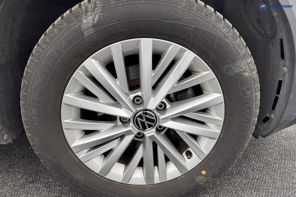 Volkswagen T-Roc Life Manual Petrol SUV - Stock Number (1571654) - 33rd supplementary image