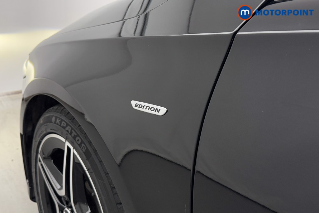 Mercedes-Benz A Class Amg Line Executive Edition Automatic Petrol Hatchback - Stock Number (1572578) - 31st supplementary image