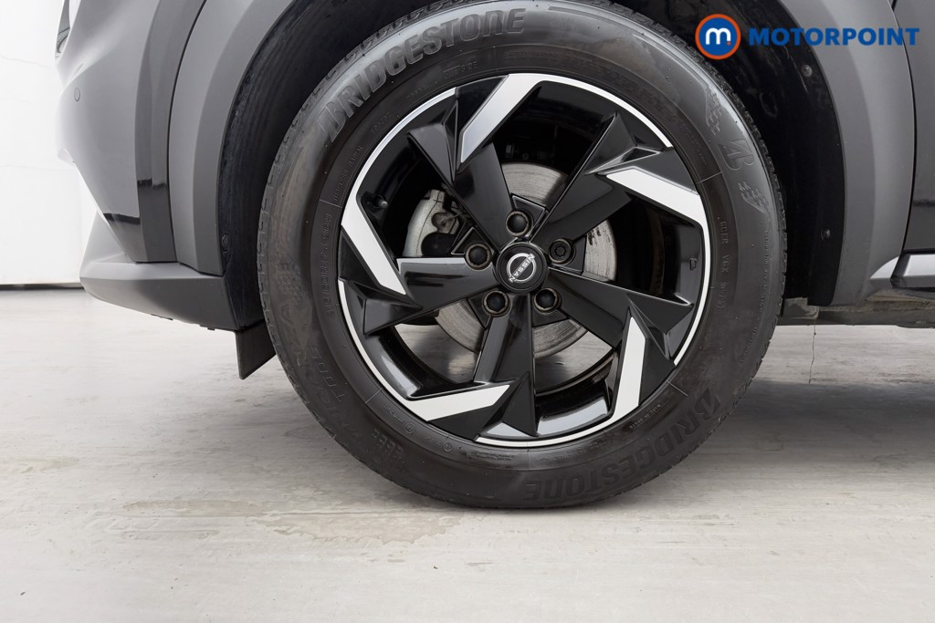 Nissan Juke N-Connecta Automatic Petrol SUV - Stock Number (1572651) - 26th supplementary image