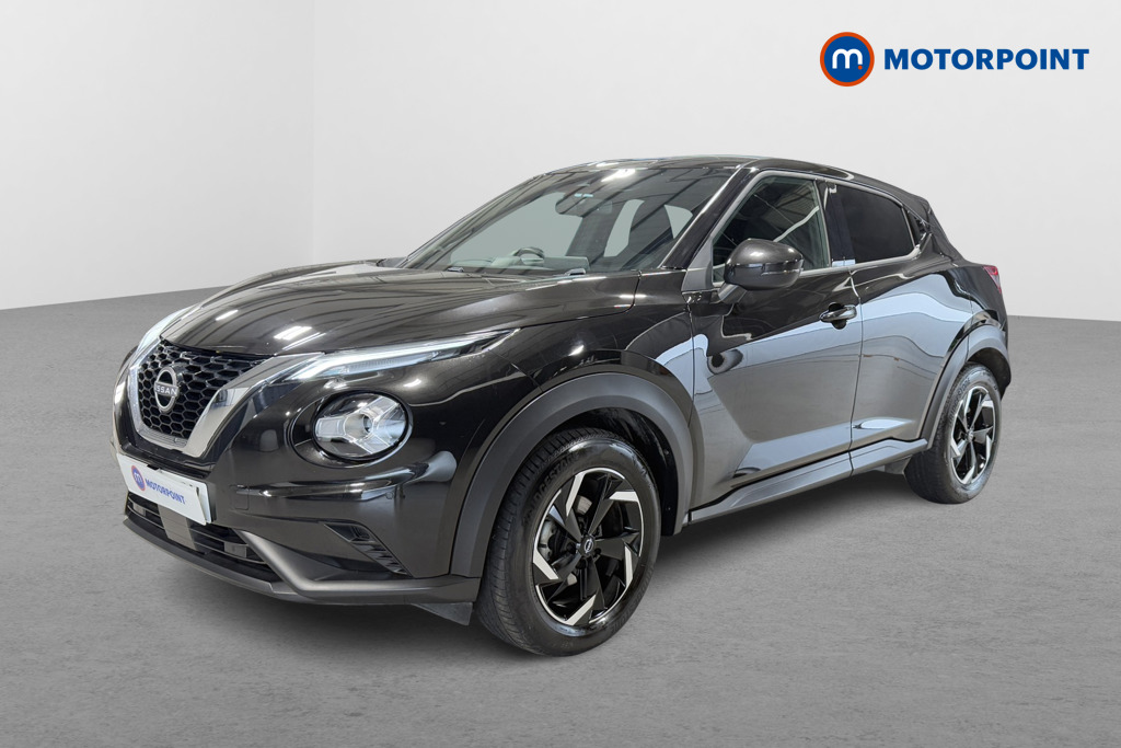 Nissan Juke N-Connecta Automatic Petrol SUV - Stock Number (1572651) - Passenger side front corner