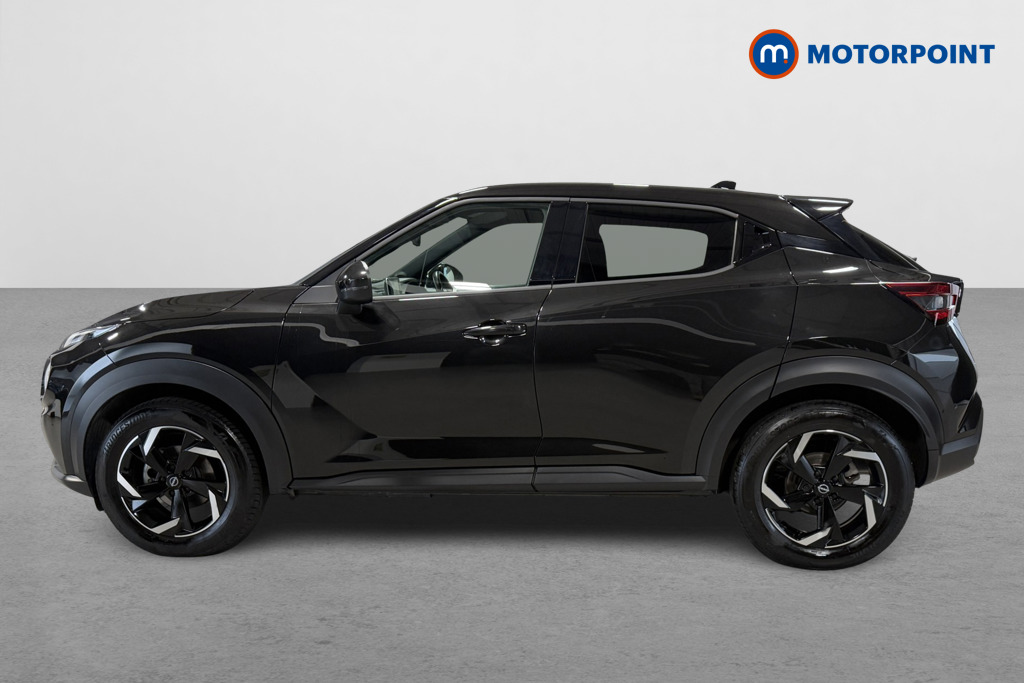 Nissan Juke N-Connecta Automatic Petrol SUV - Stock Number (1572651) - Passenger side