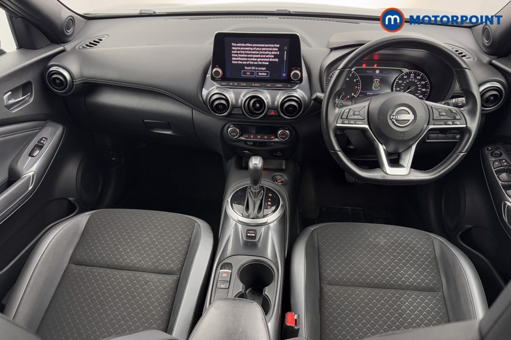 Nissan Juke N-Connecta Automatic Petrol SUV - Stock Number (1572670) - 2nd supplementary image