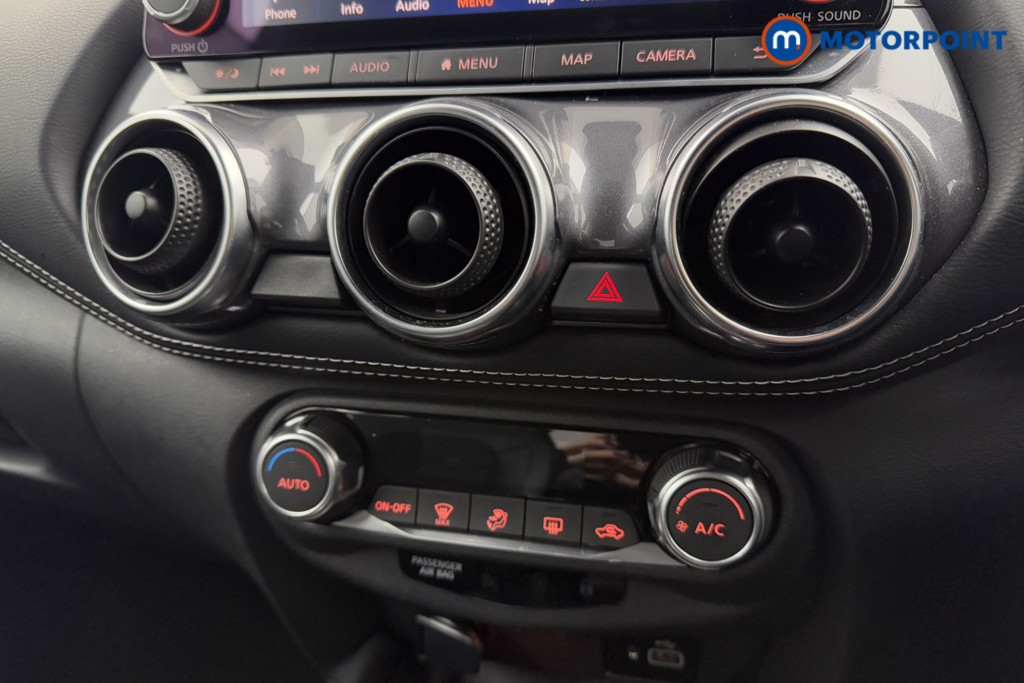 Nissan Juke N-Connecta Automatic Petrol SUV - Stock Number (1572670) - 11th supplementary image