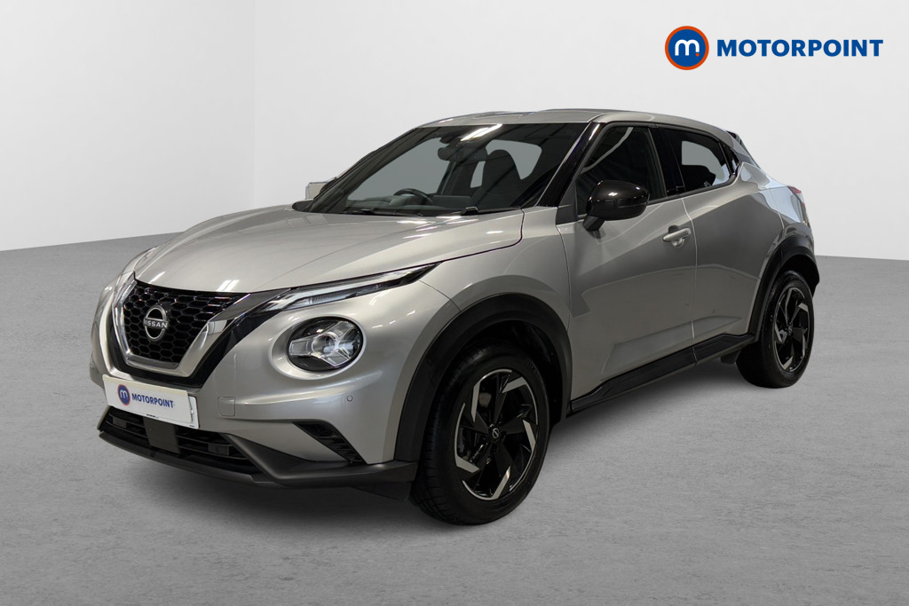 Nissan Juke N-Connecta Automatic Petrol SUV - Stock Number (1572670) - Passenger side front corner