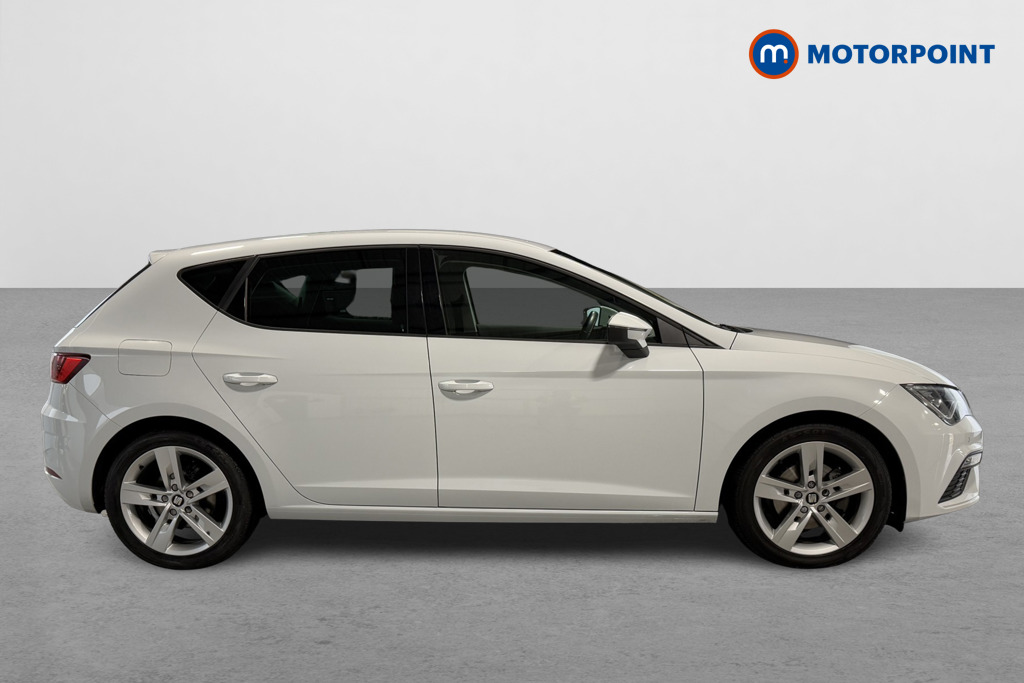 Seat Leon FR Manual Petrol Hatchback - Stock Number (1574060) - Drivers side