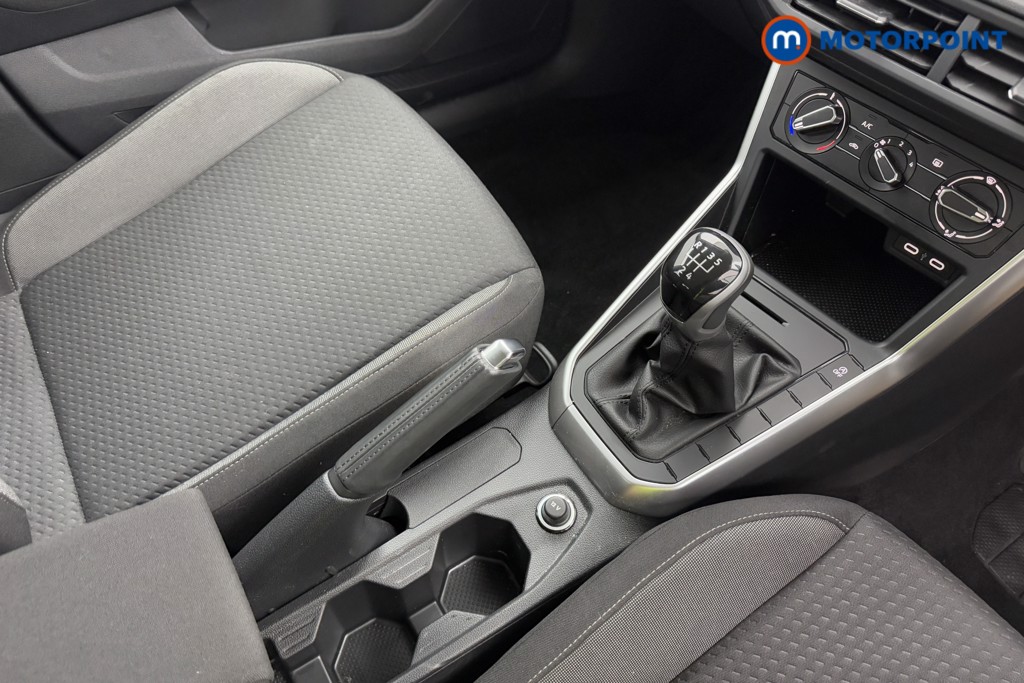 Volkswagen Polo Life Manual Petrol Hatchback - Stock Number (1574063) - 12th supplementary image
