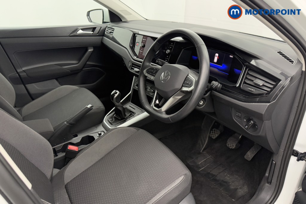 Volkswagen Polo Life Manual Petrol Hatchback - Stock Number (1574063) - 1st supplementary image