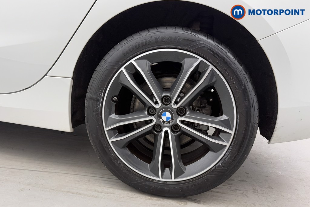 BMW 1 Series Sport Manual Petrol Hatchback - Stock Number (1574317) - 33rd supplementary image