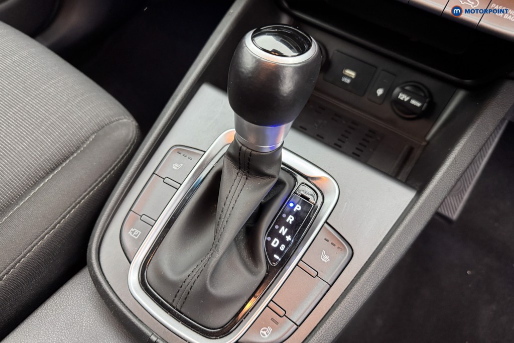 Hyundai Kona Premium Automatic Petrol-Electric Hybrid SUV - Stock Number (1574577) - 15th supplementary image