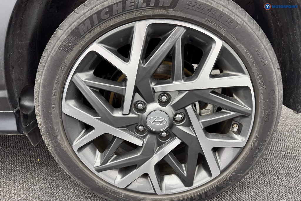 Hyundai Kona Premium Automatic Petrol-Electric Hybrid SUV - Stock Number (1574577) - 38th supplementary image