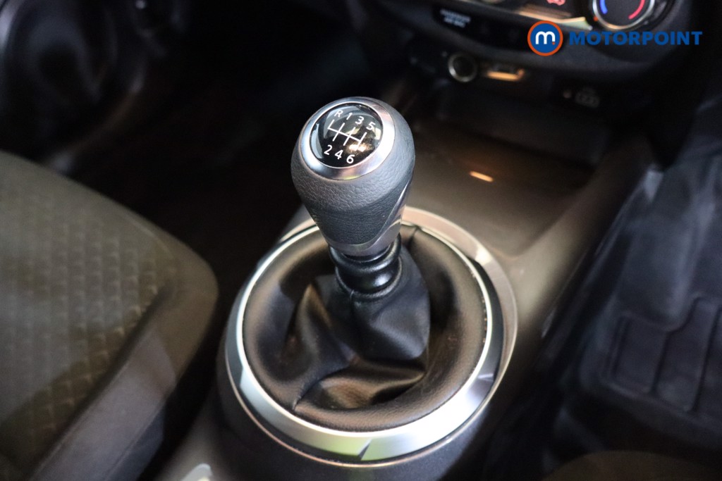 Nissan Juke Acenta Manual Petrol SUV - Stock Number (1574954) - 12th supplementary image