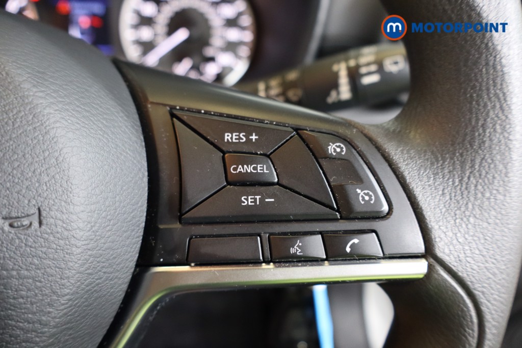 Nissan Juke Acenta Manual Petrol SUV - Stock Number (1574954) - 14th supplementary image