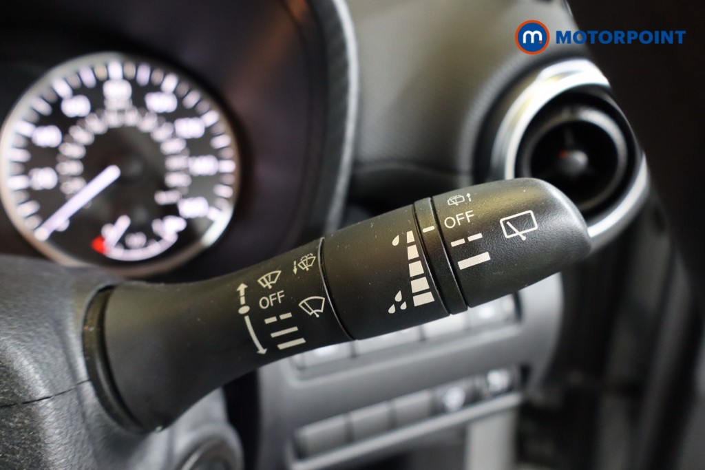 Nissan Juke Acenta Manual Petrol SUV - Stock Number (1574954) - 16th supplementary image