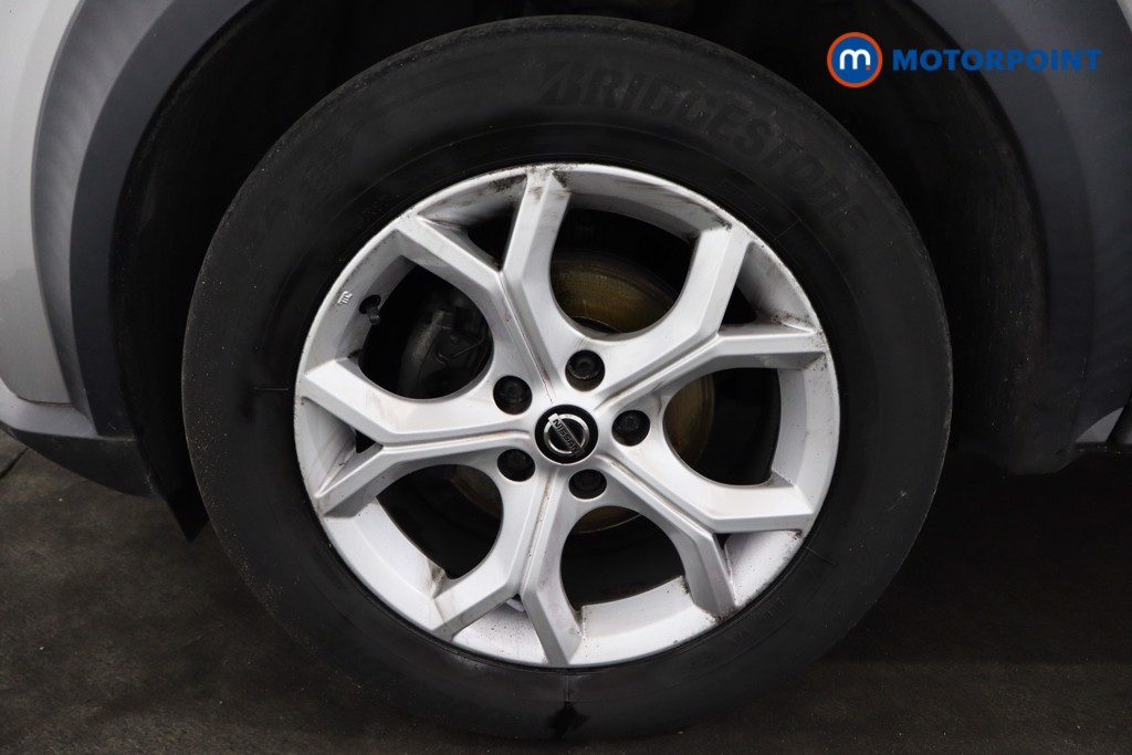 Nissan Juke Acenta Manual Petrol SUV - Stock Number (1574954) - 26th supplementary image