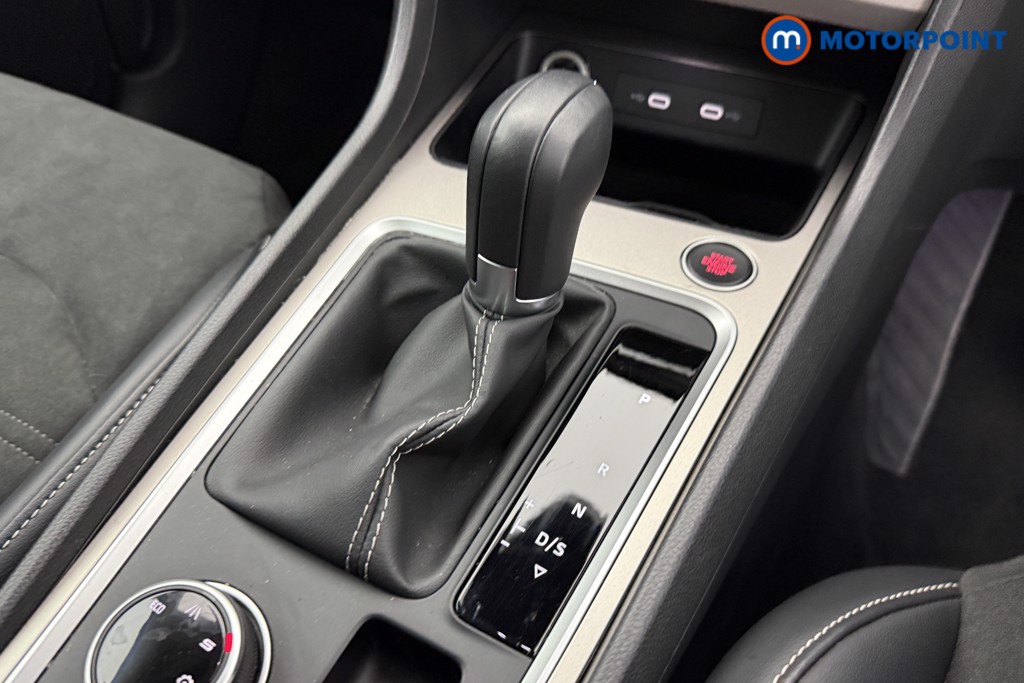 Seat Ateca Xperience Automatic Petrol SUV - Stock Number (1575275) - 15th supplementary image