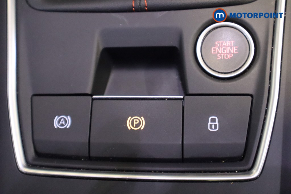 Seat Leon Fr Sport Manual Petrol Estate - Stock Number (1575476) - 21st supplementary image