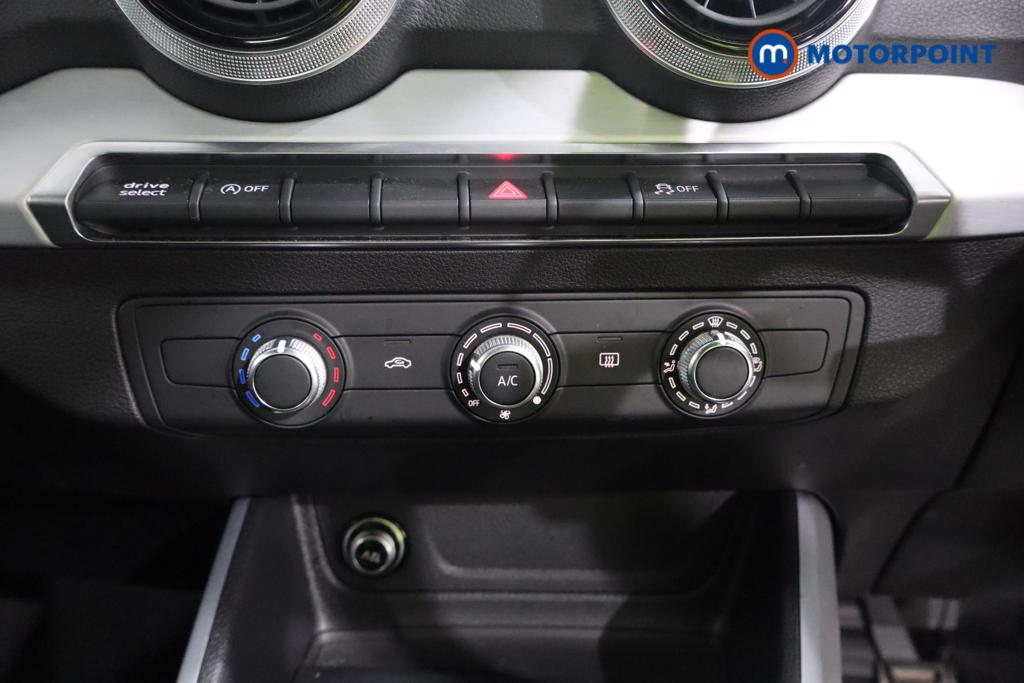 Audi Q2 Black Edition Manual Petrol SUV - Stock Number (1575752) - 3rd supplementary image