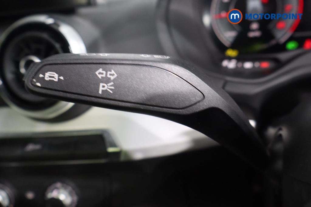 Audi Q2 Black Edition Manual Petrol SUV - Stock Number (1575752) - 11th supplementary image