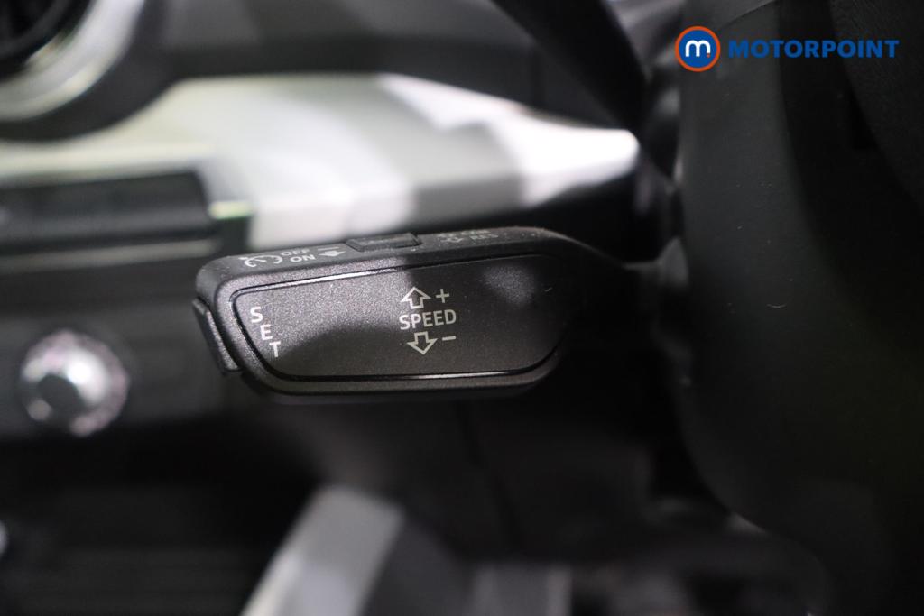 Audi Q2 Black Edition Manual Petrol SUV - Stock Number (1575752) - 12th supplementary image