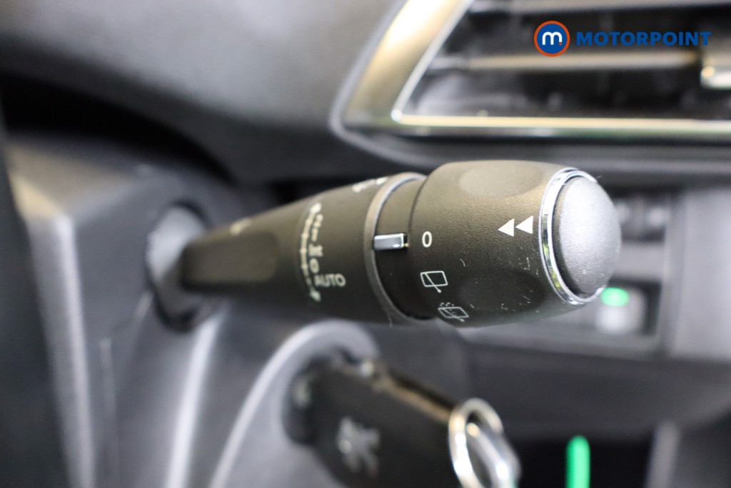 Peugeot 5008 Allure Manual Petrol SUV - Stock Number (1575756) - 16th supplementary image