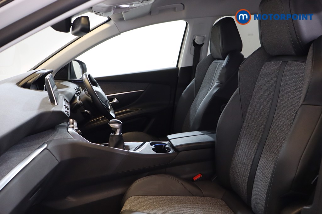 Peugeot 5008 Allure Manual Petrol SUV - Stock Number (1575756) - 19th supplementary image