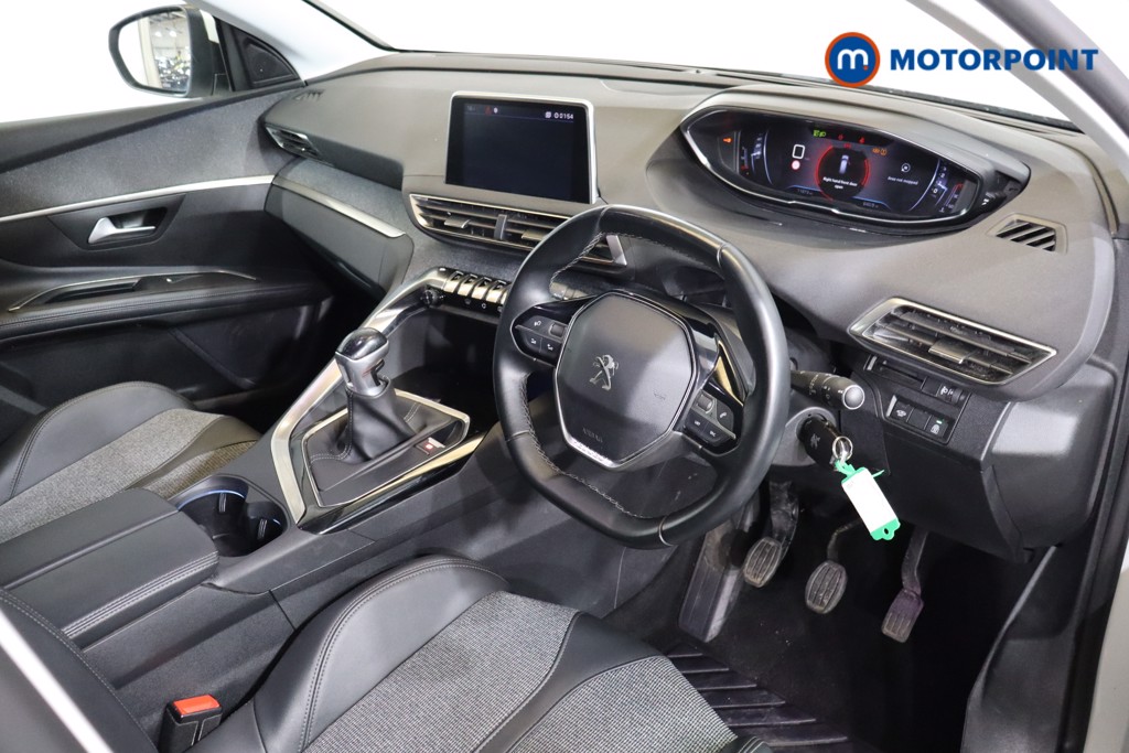 Peugeot 5008 Allure Manual Petrol SUV - Stock Number (1575756) - 1st supplementary image
