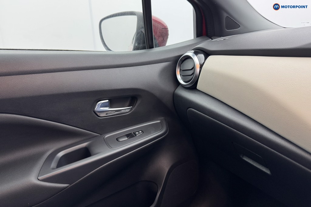 Nissan Micra Acenta Automatic Petrol Hatchback - Stock Number (1576180) - 17th supplementary image