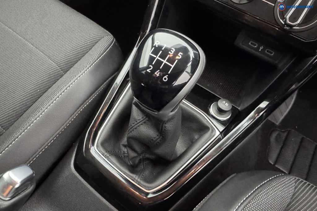Volkswagen T-Cross Black Edition Manual Petrol SUV - Stock Number (1576230) - 15th supplementary image