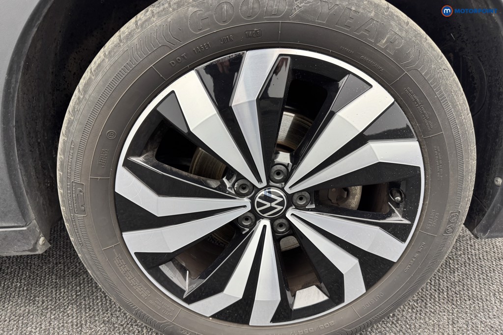 Volkswagen T-Cross Black Edition Manual Petrol SUV - Stock Number (1576230) - 33rd supplementary image