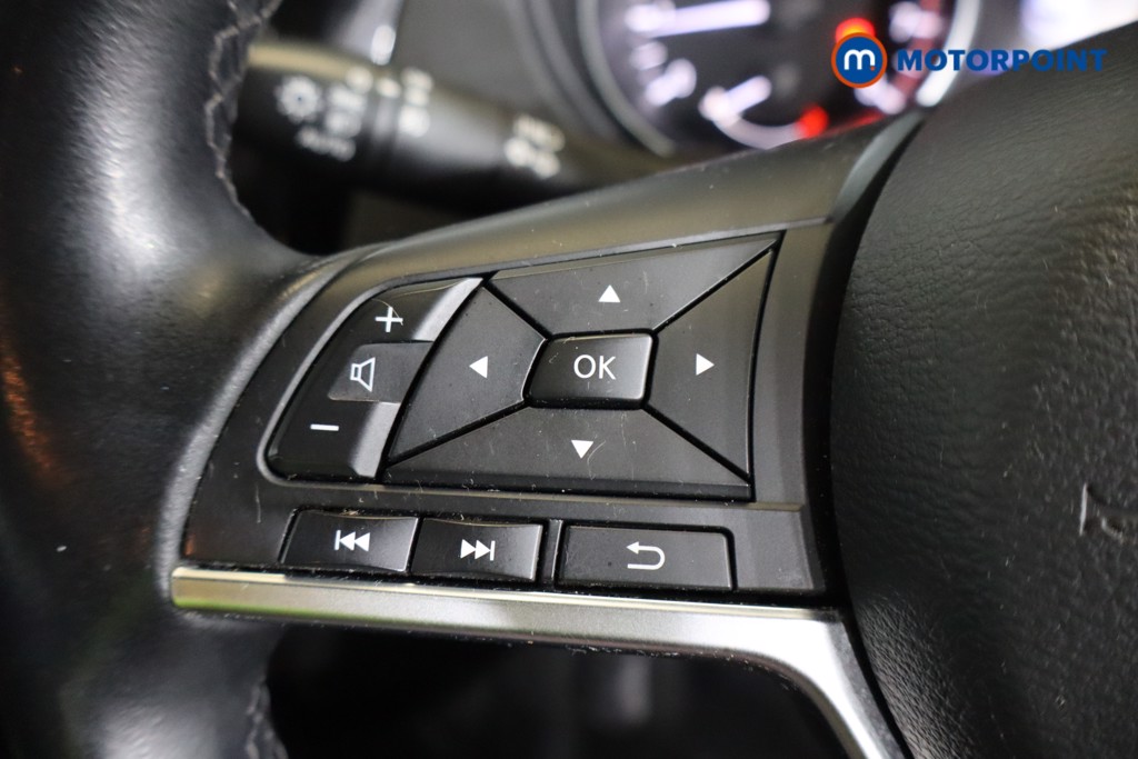 Nissan Qashqai Acenta Premium Manual Petrol SUV - Stock Number (1576863) - 12th supplementary image