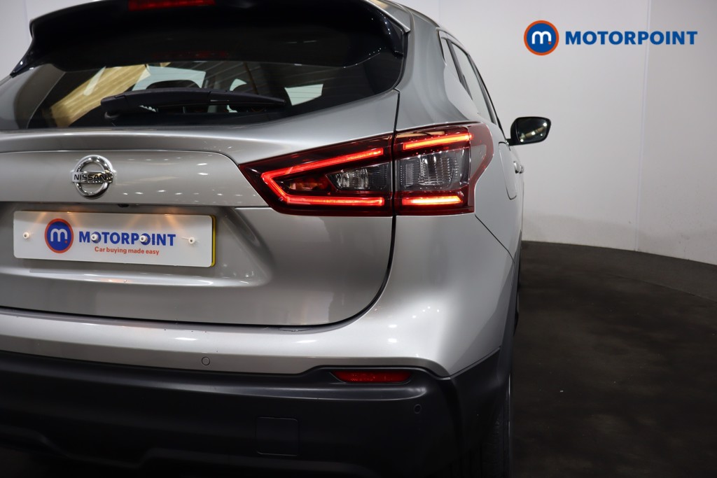 Nissan Qashqai Acenta Premium Manual Petrol SUV - Stock Number (1576863) - 28th supplementary image