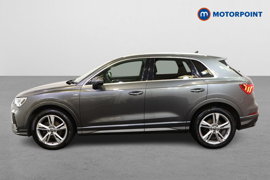 Audi Q3 S Line Manual Petrol SUV - Stock Number (1577101) - Passenger side