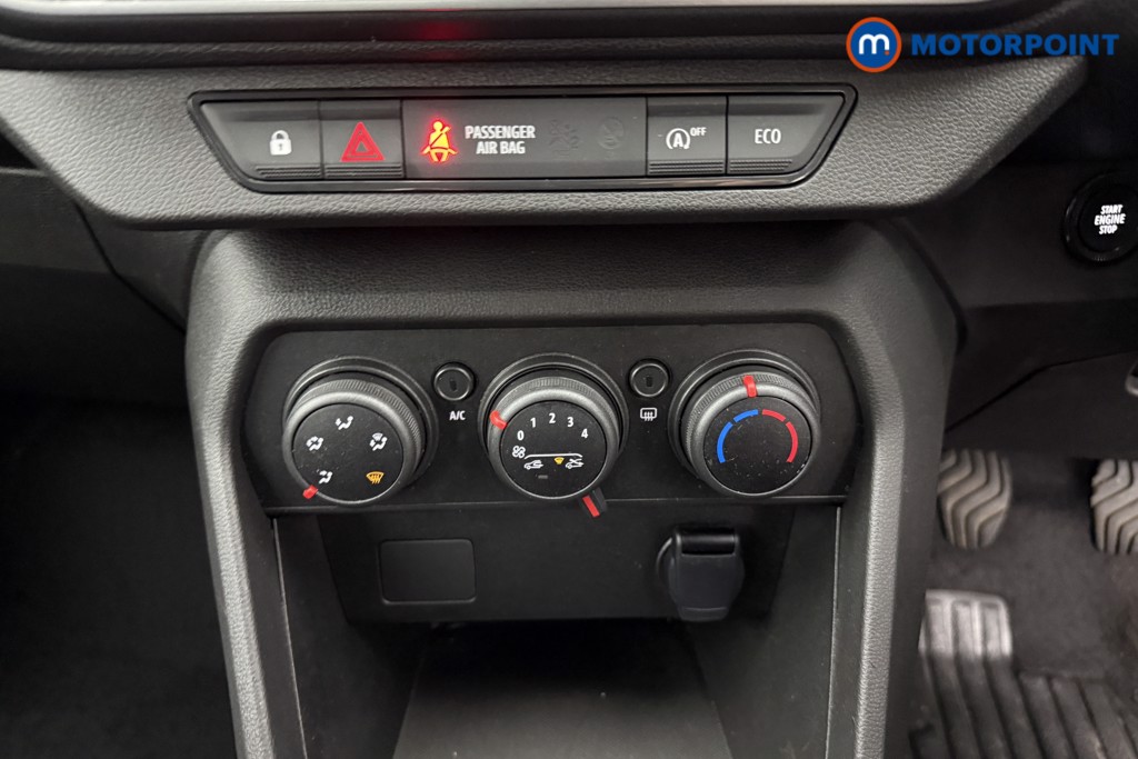 Dacia Sandero Stepway Expression Manual Petrol Hatchback - Stock Number (1577353) - 10th supplementary image