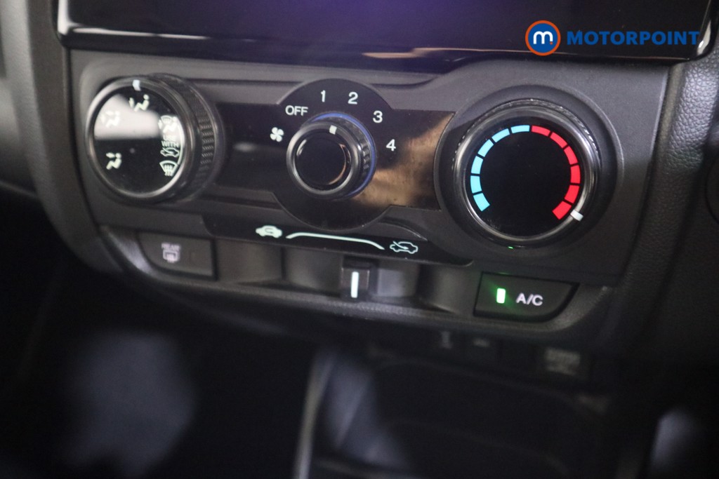 Honda Jazz S Manual Petrol Hatchback - Stock Number (1577377) - 7th supplementary image