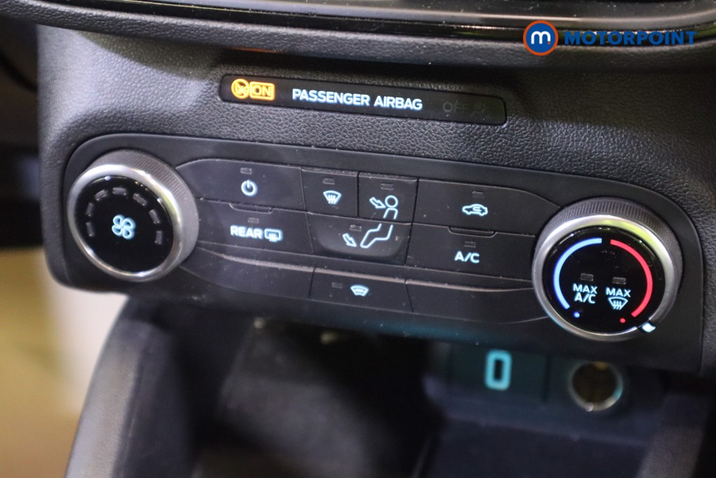 Ford Focus St-Line Manual Petrol Hatchback - Stock Number (1577378) - 6th supplementary image
