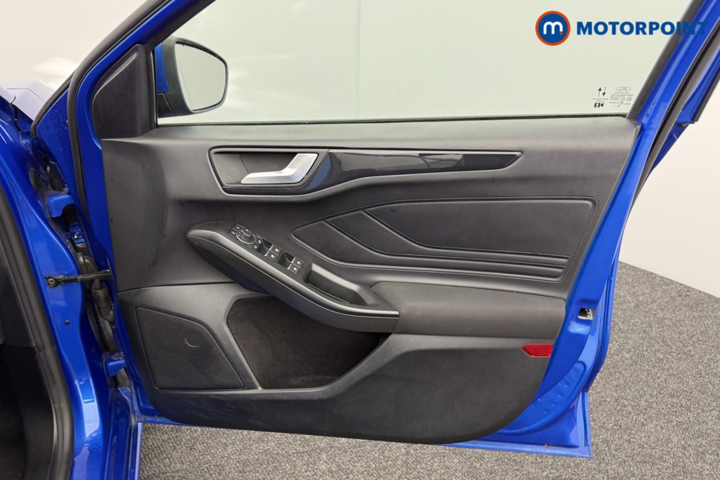 Ford Focus St-Line Manual Petrol Hatchback - Stock Number (1577648) - 16th supplementary image