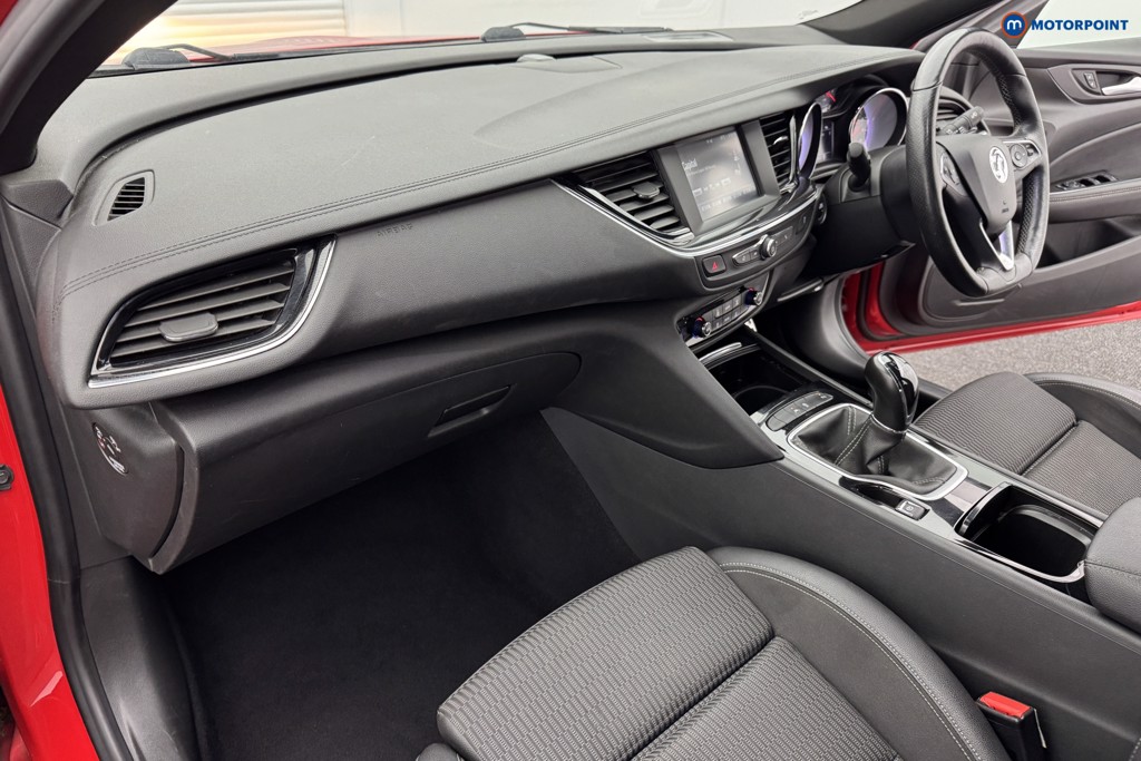 Vauxhall Insignia Sri Vx-Line Manual Petrol Hatchback - Stock Number (1577663) - 8th supplementary image