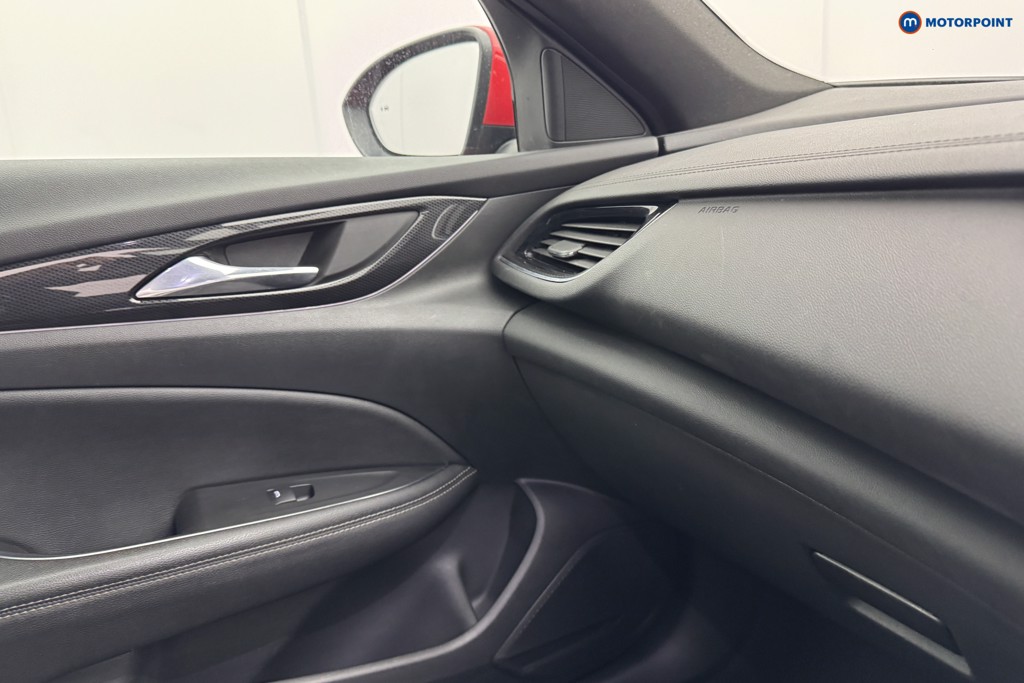 Vauxhall Insignia Sri Vx-Line Manual Petrol Hatchback - Stock Number (1577663) - 18th supplementary image