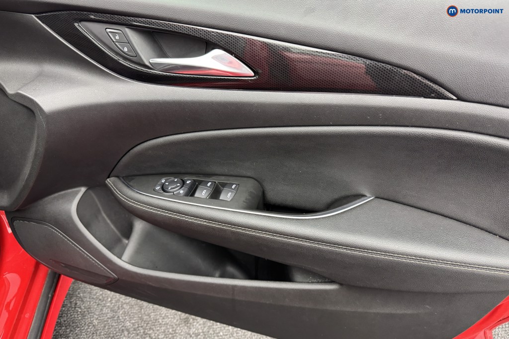 Vauxhall Insignia Sri Vx-Line Manual Petrol Hatchback - Stock Number (1577663) - 22nd supplementary image