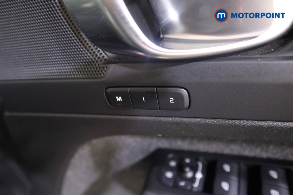 Volvo Xc40 Twin Plus Automatic Electric SUV - Stock Number (1577715) - 10th supplementary image