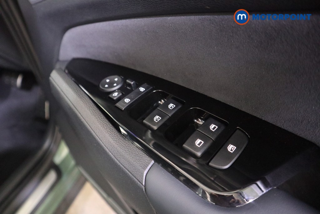 KIA Sportage Gt-Line Automatic Petrol-Electric Hybrid SUV - Stock Number (1577738) - 11th supplementary image