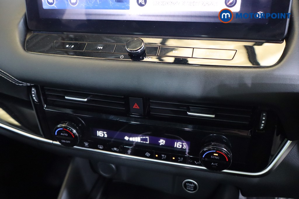 Nissan Qashqai N-Connecta Manual Petrol SUV - Stock Number (1577920) - 12th supplementary image