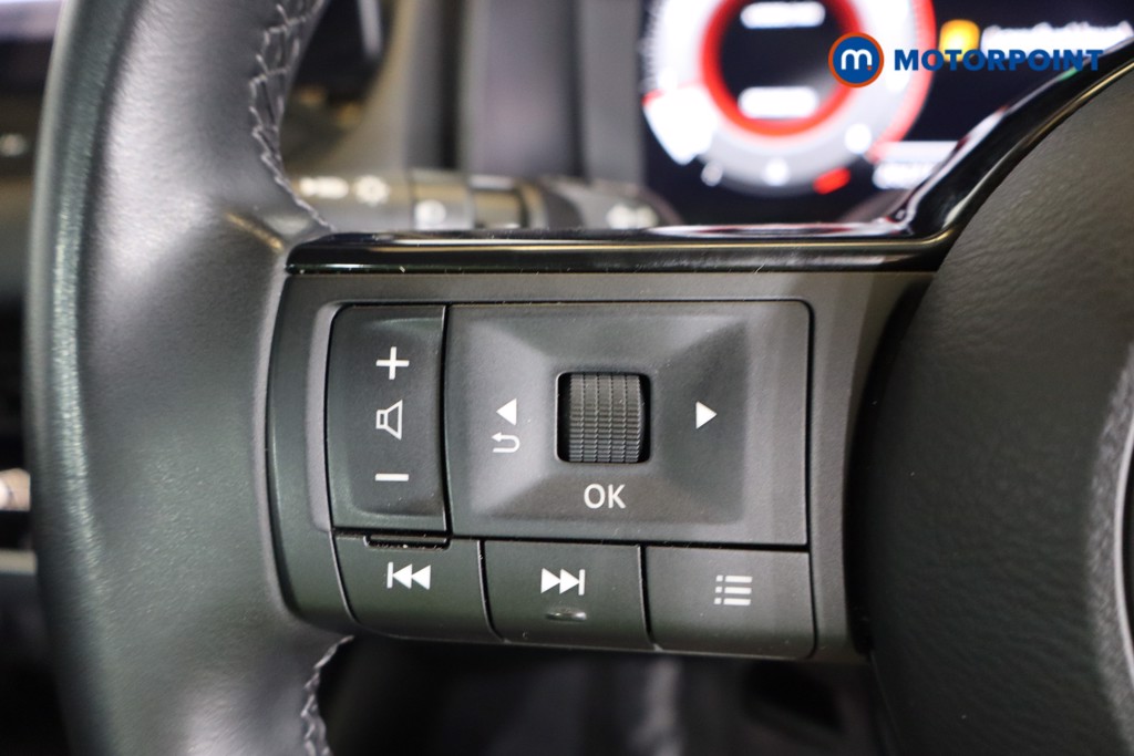 Nissan Qashqai N-Connecta Manual Petrol SUV - Stock Number (1577920) - 14th supplementary image