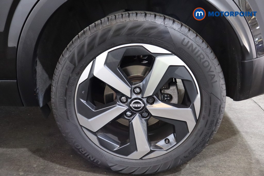 Nissan Qashqai N-Connecta Manual Petrol SUV - Stock Number (1577920) - 30th supplementary image
